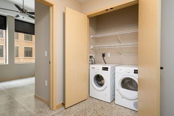 In-unit washer/dryer